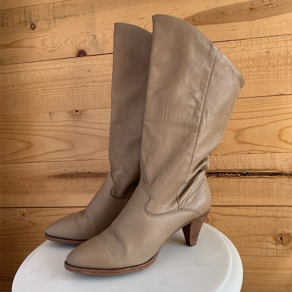 Women's Boots 7N Tan Made In USA Heel Mid Calf Soft Leather Western Fall Boho